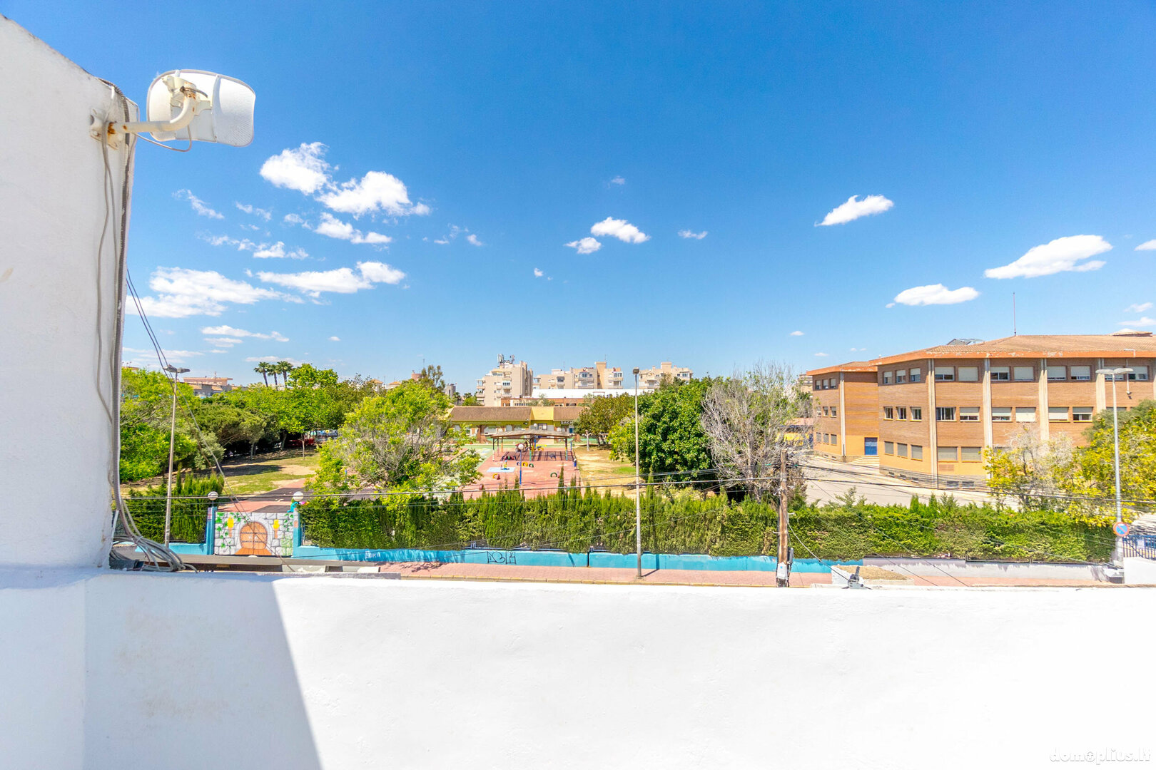 Parduodamas sublokuotas namas Ispanijoje, Torrevieja