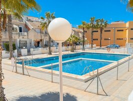 Parduodamas sublokuotas namas Ispanijoje, Alicante
