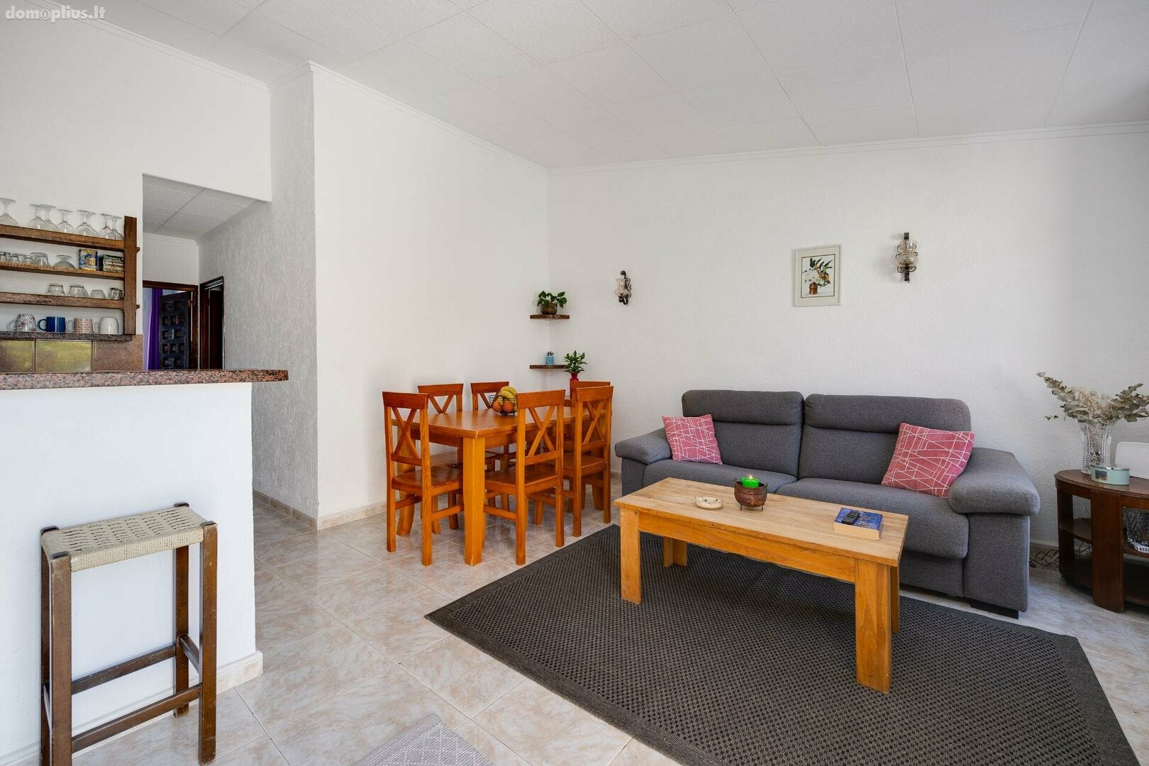 Parduodamas sublokuotas namas Ispanijoje, Torrevieja