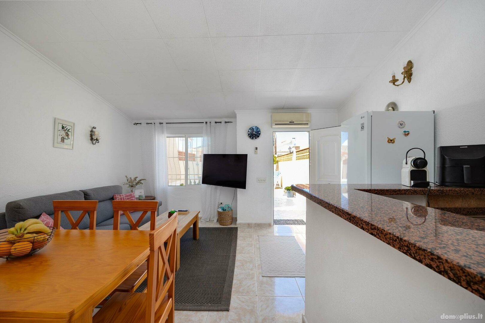 Parduodamas sublokuotas namas Ispanijoje, Torrevieja