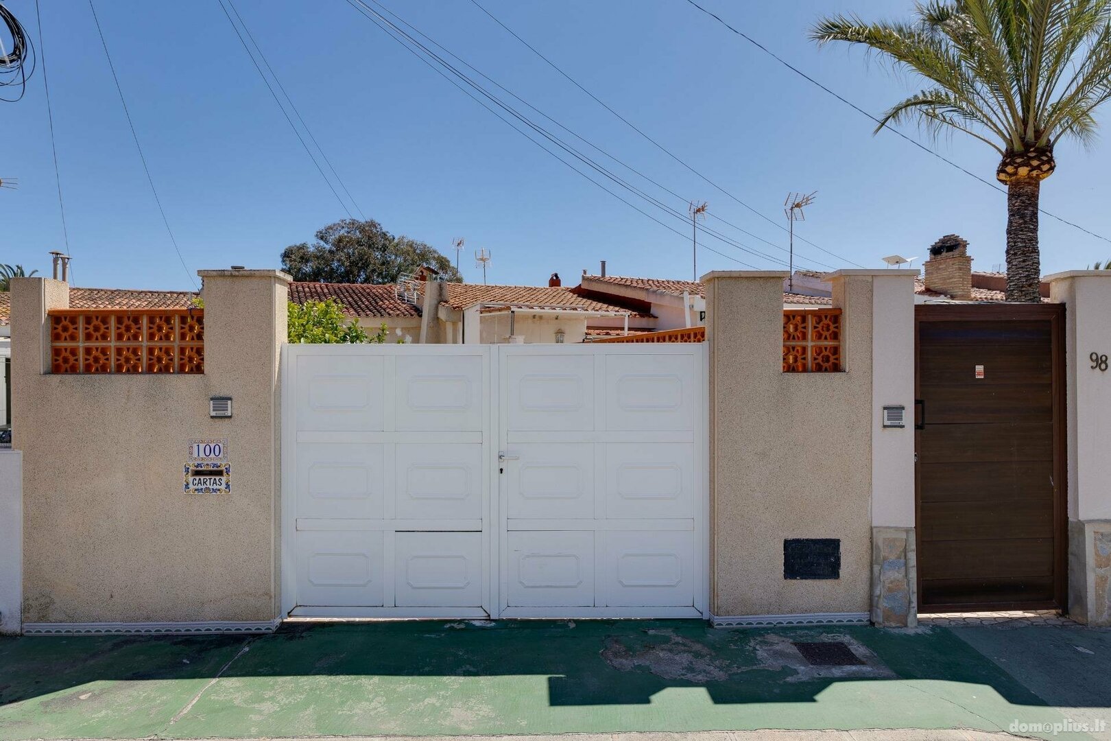 Parduodamas sublokuotas namas Ispanijoje, Torrevieja