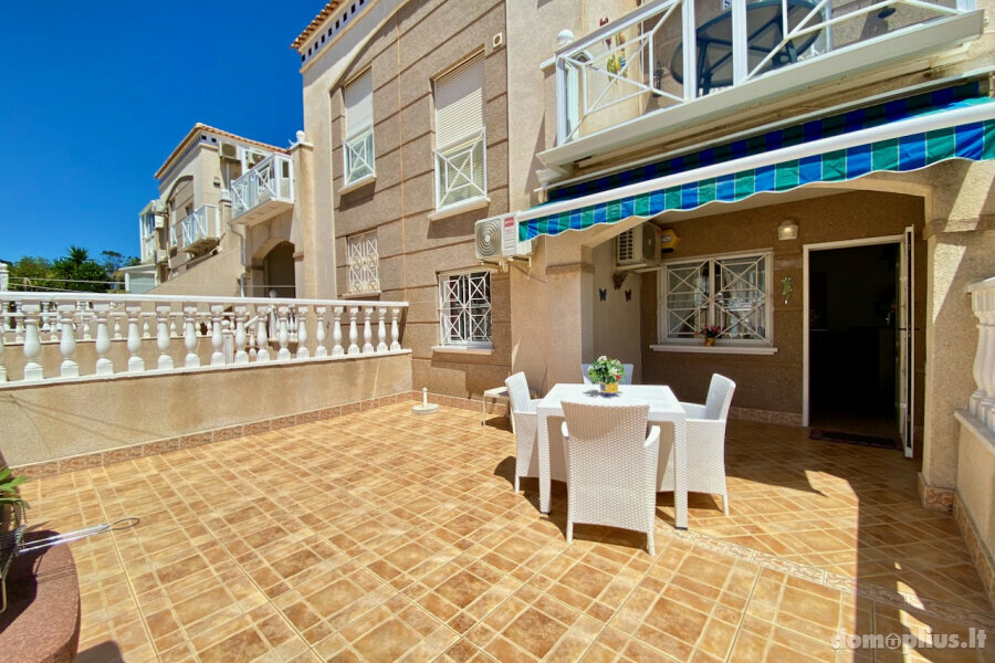 Parduodamas sublokuotas namas Ispanijoje, Torrevieja