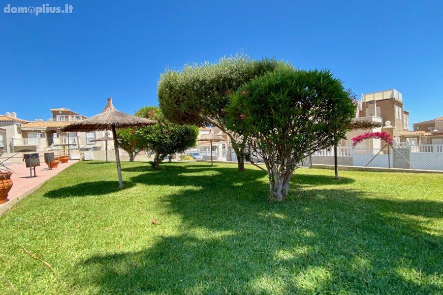 Parduodamas sublokuotas namas Ispanijoje, Torrevieja
