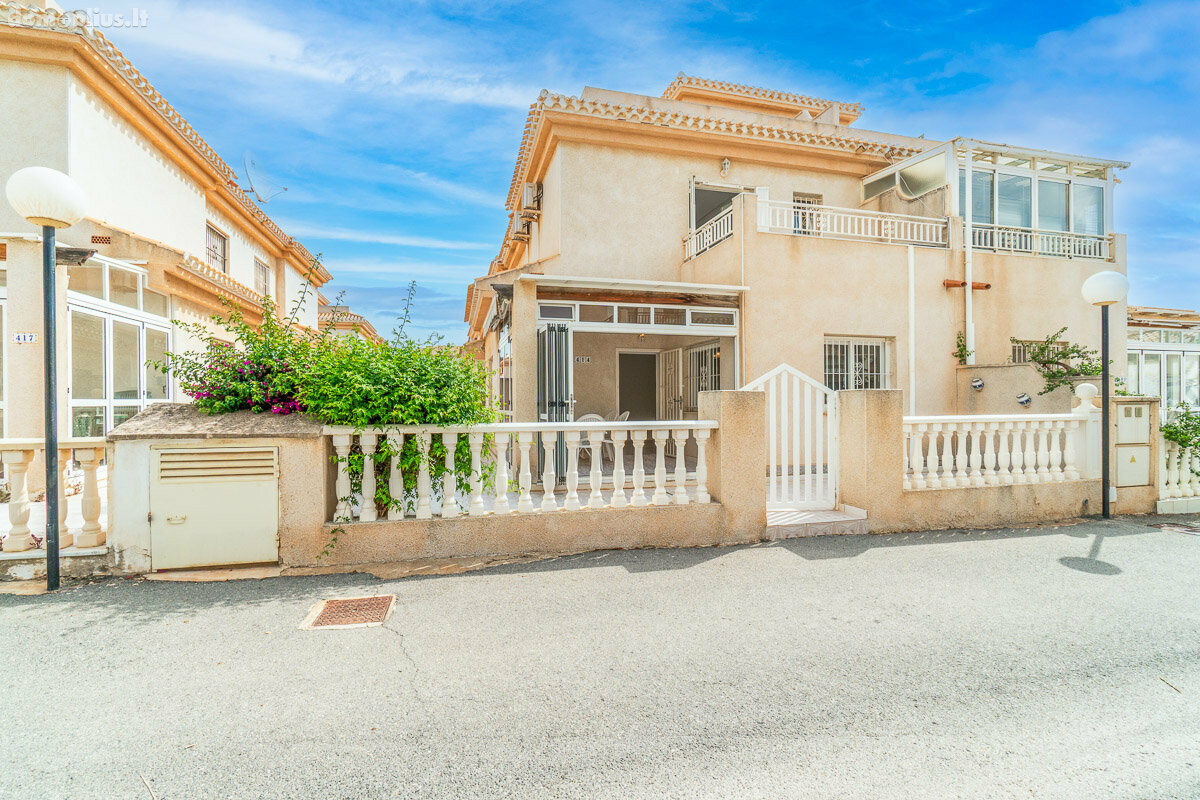 Parduodamas sublokuotas namas Ispanijoje, Orihuela Costa