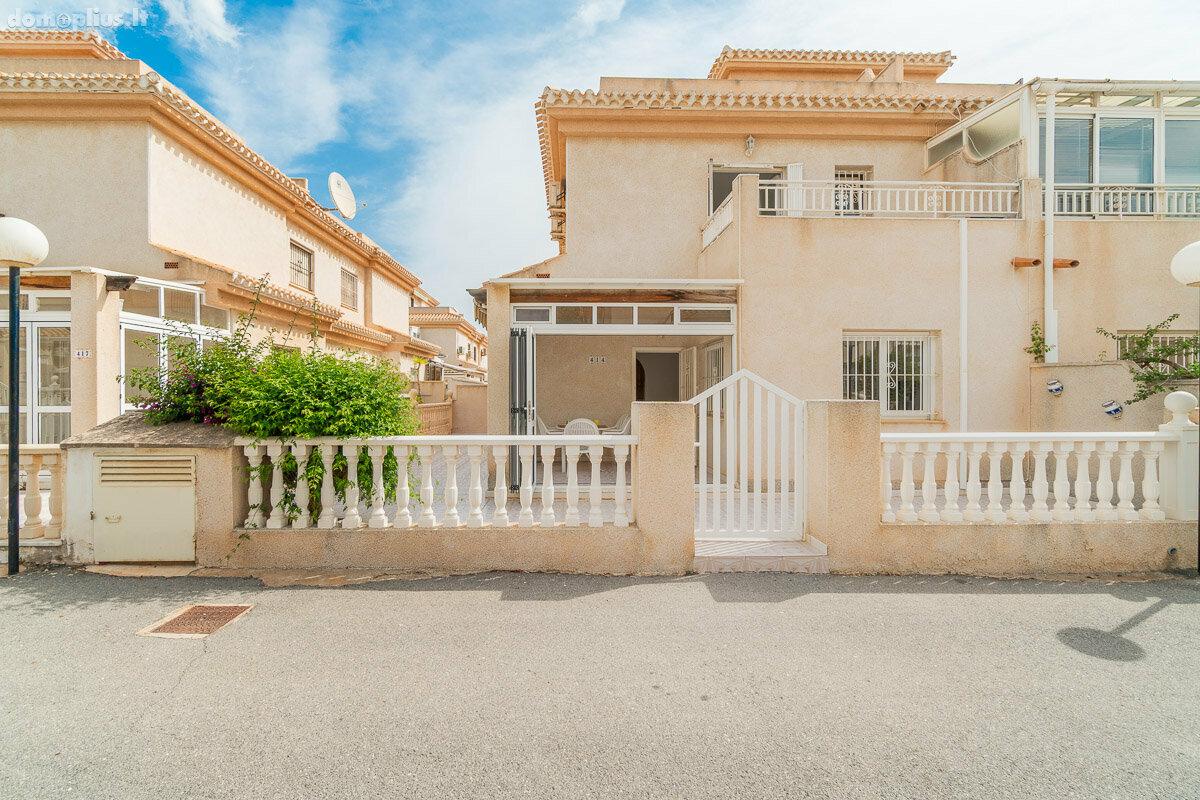 Parduodamas sublokuotas namas Ispanijoje, Orihuela Costa