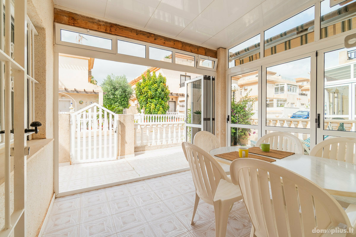 Parduodamas sublokuotas namas Ispanijoje, Orihuela Costa