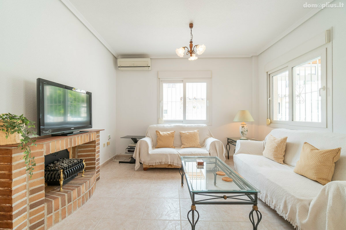 Parduodamas sublokuotas namas Ispanijoje, Orihuela Costa