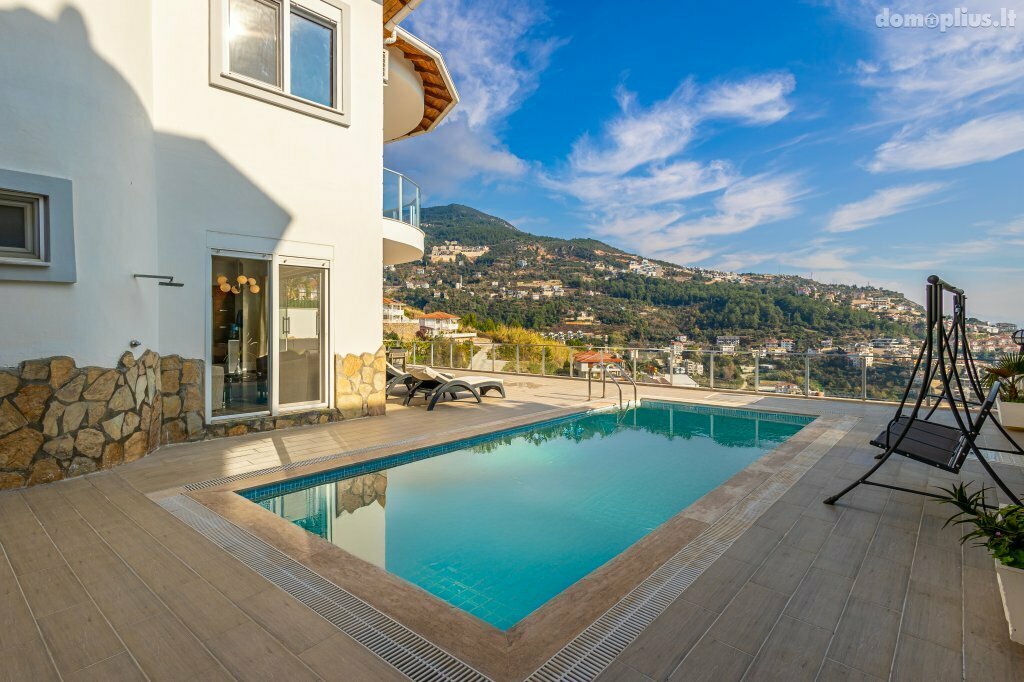 Parduodamas sublokuotas namas Turkijoje, Alanya
