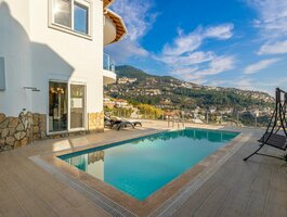 Parduodamas sublokuotas namas Turkijoje, Alanya