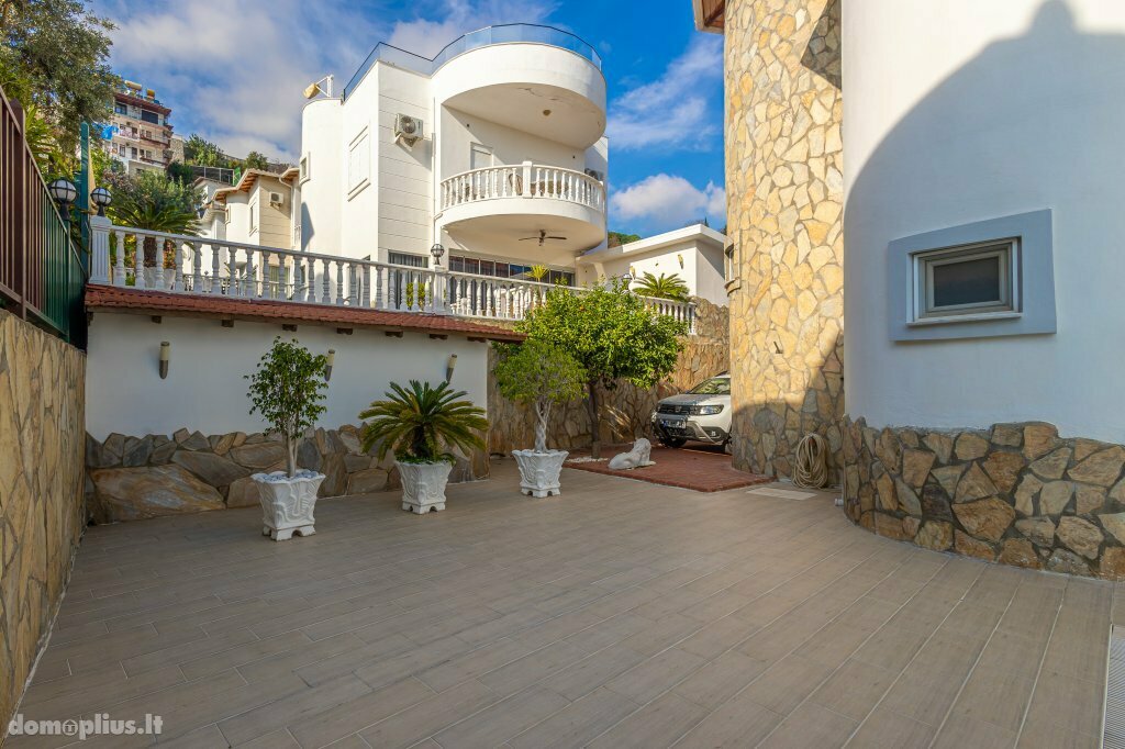Parduodamas sublokuotas namas Turkijoje, Alanya