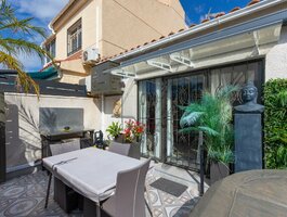 Parduodamas sublokuotas namas Ispanijoje, Torrevieja