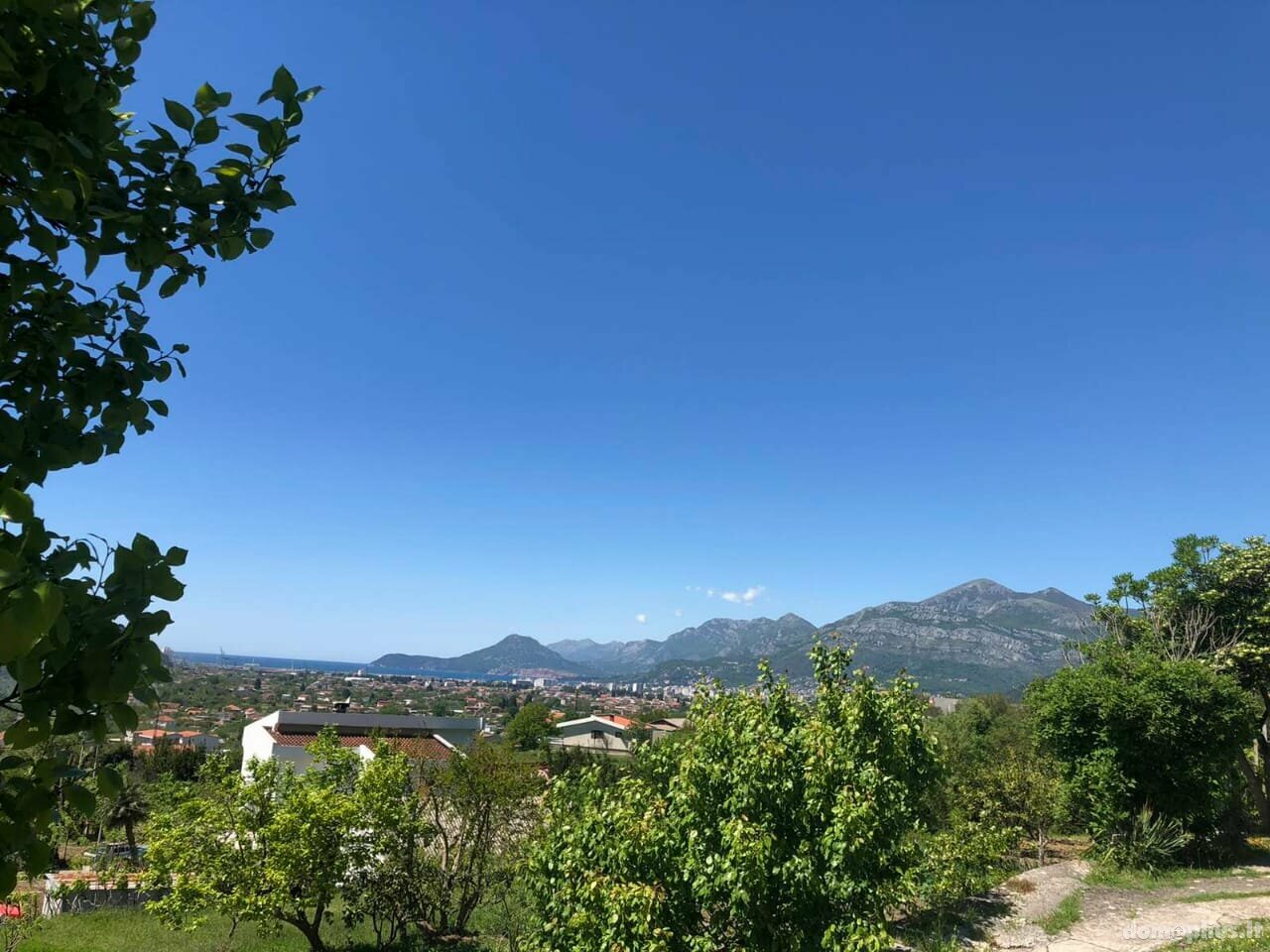 Parduodamas sklypas Serbija ir Juodkalnijoje, Budva