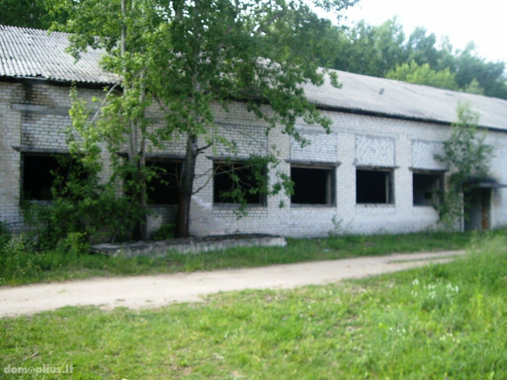 For sale Storage / Manufacture and storage / Other premises Varėnos r. sav., Krūminiuose, Versekos g.