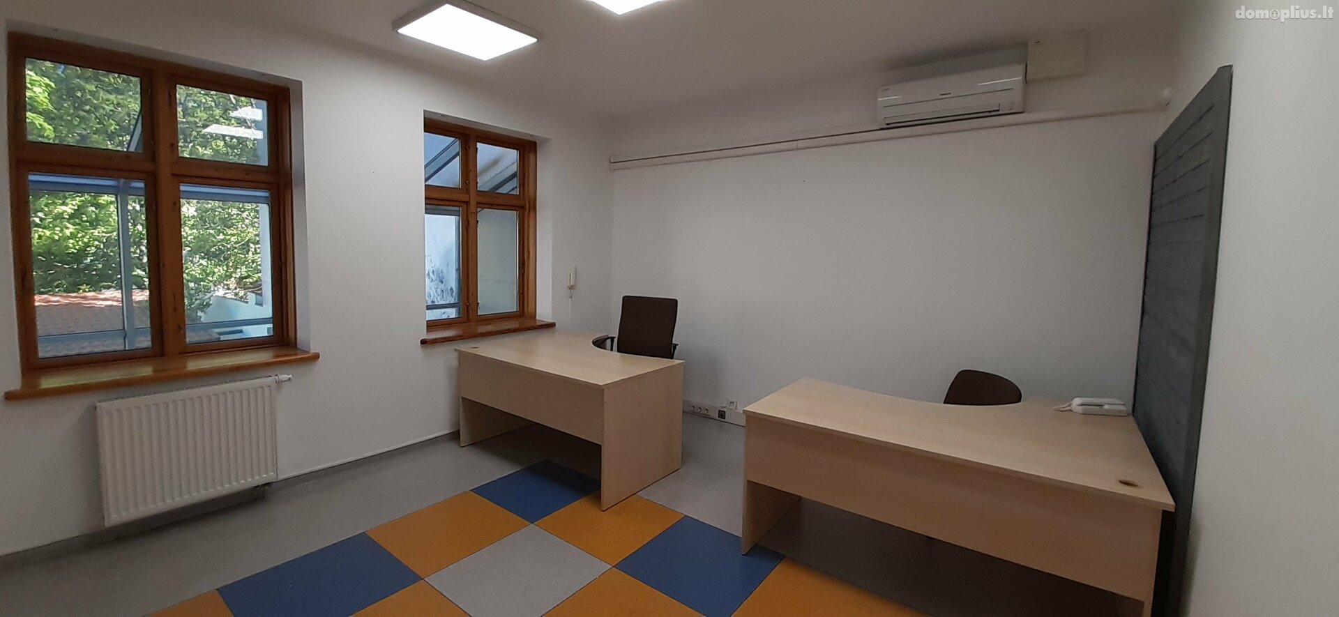 Biuro / Prekybos ir paslaugų Patalpų nuoma Klaipėdoje, Centre, Liepų g.