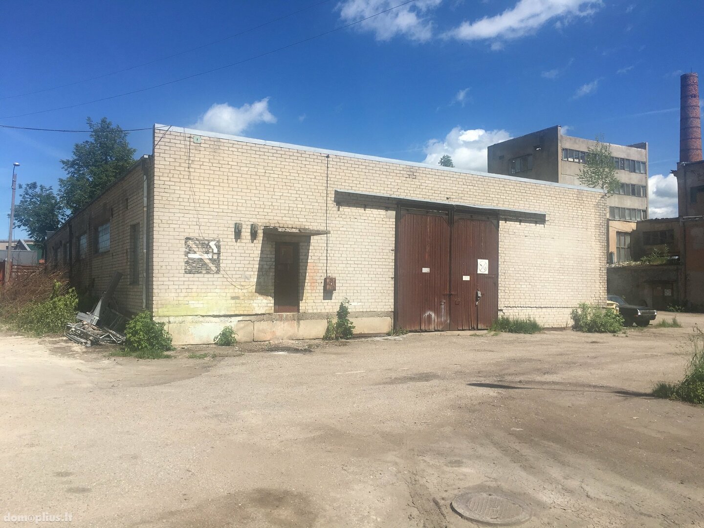 Sandėliavimo / Prekybos ir paslaugų / Gamybos ir sandėliavimo Patalpų nuoma Šiauliuose, Gubernijoje, Žemaitės g.