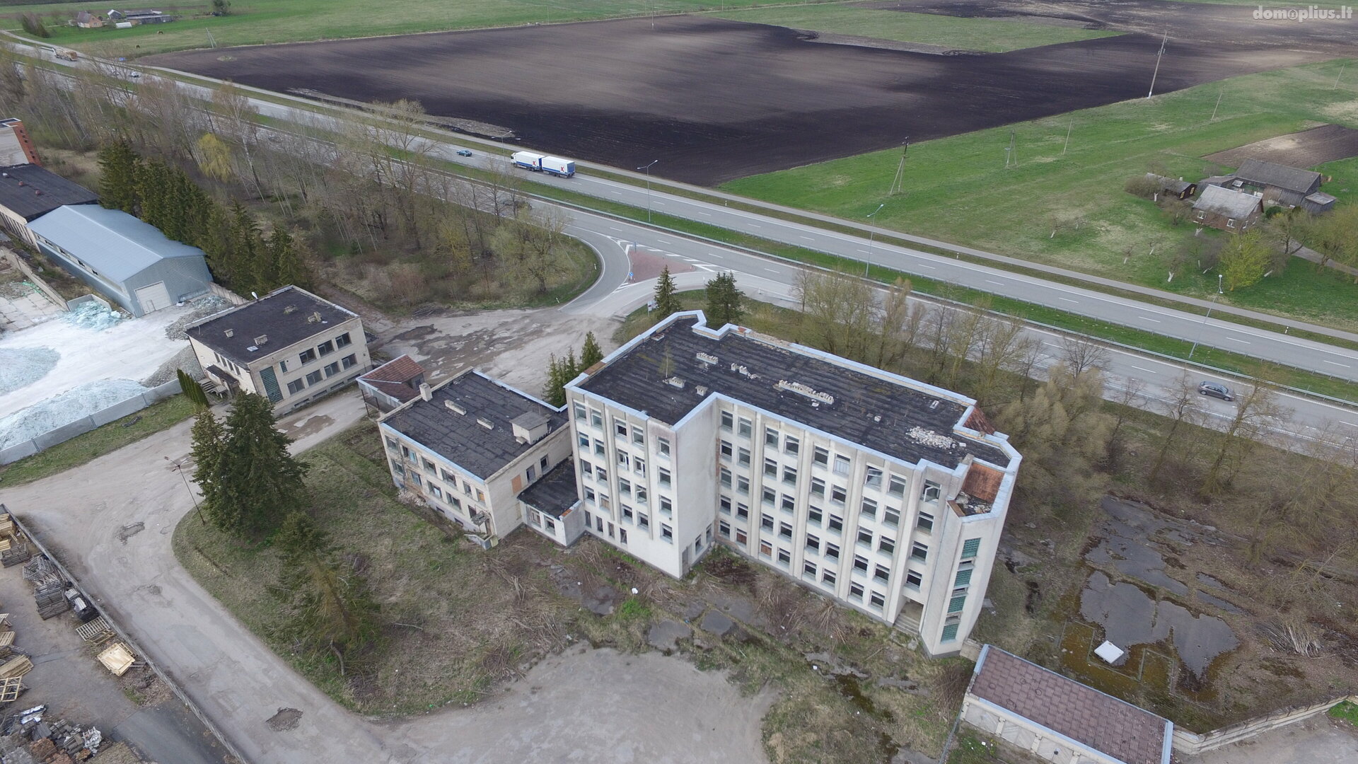 Parduodamos Biuro / Sandėliavimo / Maitinimo patalpos Šiaulių rajono sav., Kužiuose, Kalnelio g.