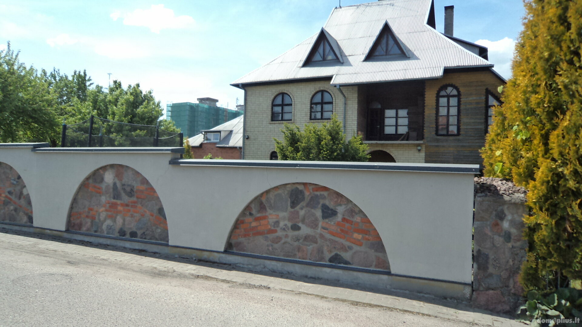 Parduodamos Sandėliavimo / Prekybos ir paslaugų / Gamybos ir sandėliavimo patalpos Marijampolės sav., Marijampolėje, Spaudos g.