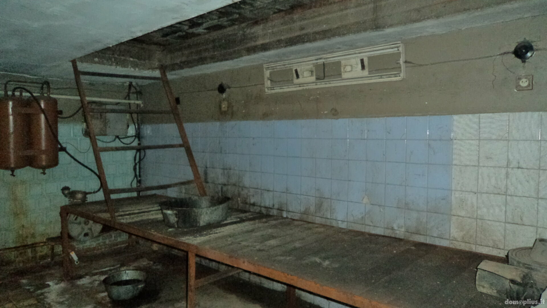 Parduodamos Sandėliavimo / Prekybos ir paslaugų / Gamybos ir sandėliavimo patalpos Marijampolės sav., Marijampolėje, Spaudos g.
