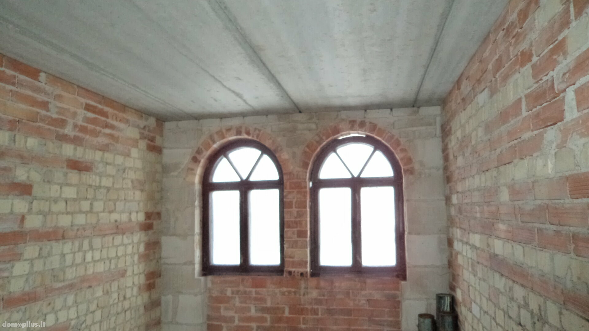 Parduodamos Sandėliavimo / Prekybos ir paslaugų / Gamybos ir sandėliavimo patalpos Marijampolės sav., Marijampolėje, Spaudos g.