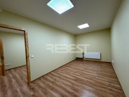 Для бюро Помещения в аренду Šiauliuose, Dainiuose, Nuklono g.