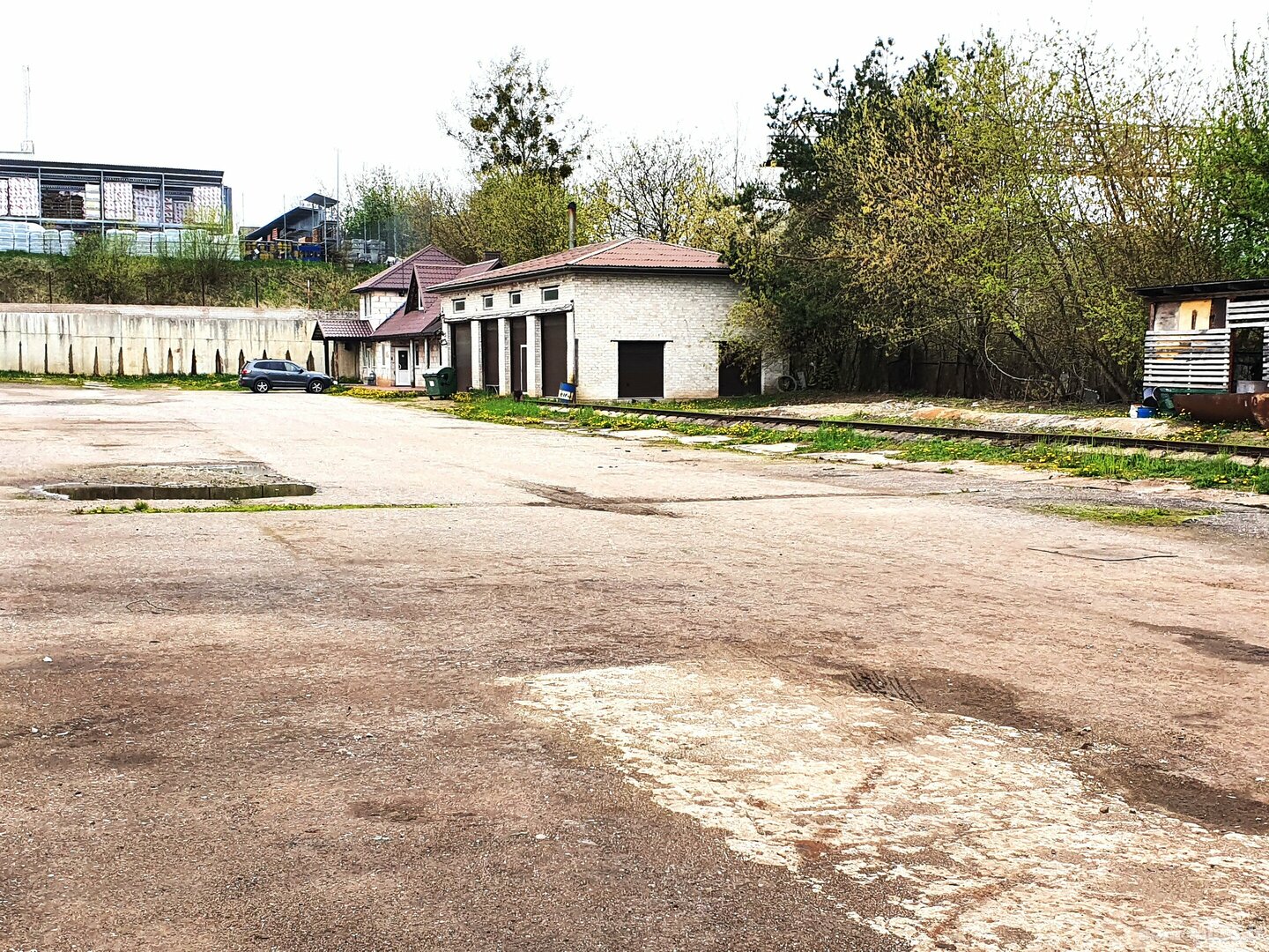 Parduodamos Biuro / Sandėliavimo / Prekybos ir paslaugų patalpos Alytuje, Senamiestyje, Santaikos g.