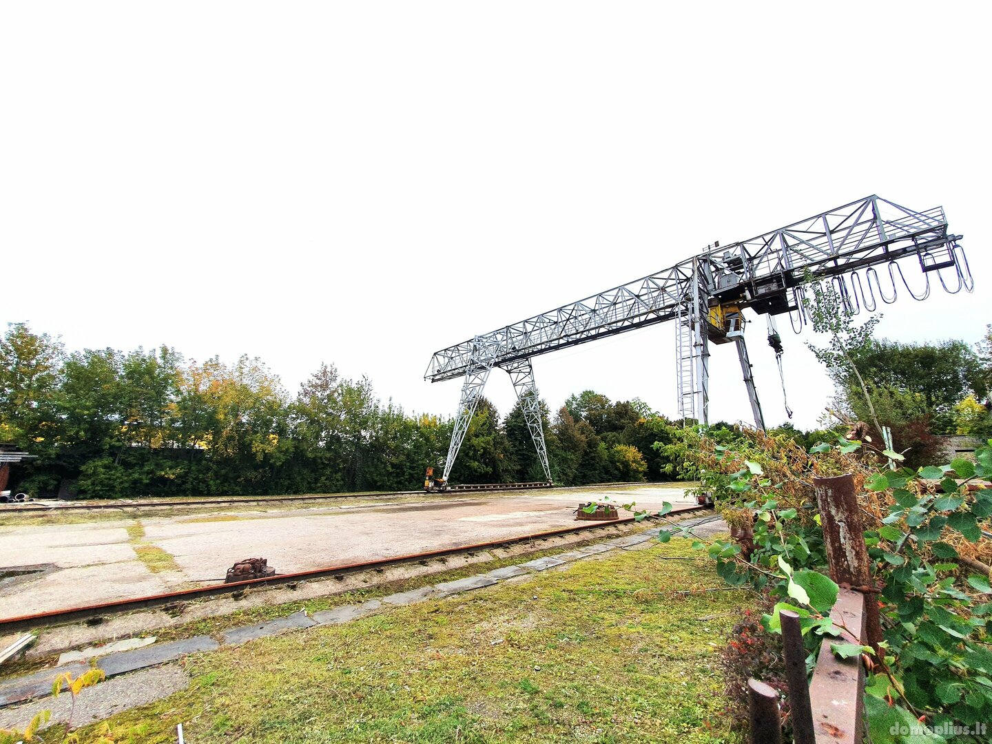 Parduodamos Biuro / Sandėliavimo / Prekybos ir paslaugų patalpos Alytuje, Senamiestyje, Santaikos g.