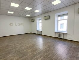 Office / Commercial/service / Other Premises for rent Vilniuje, Senamiestyje, Labdarių g.