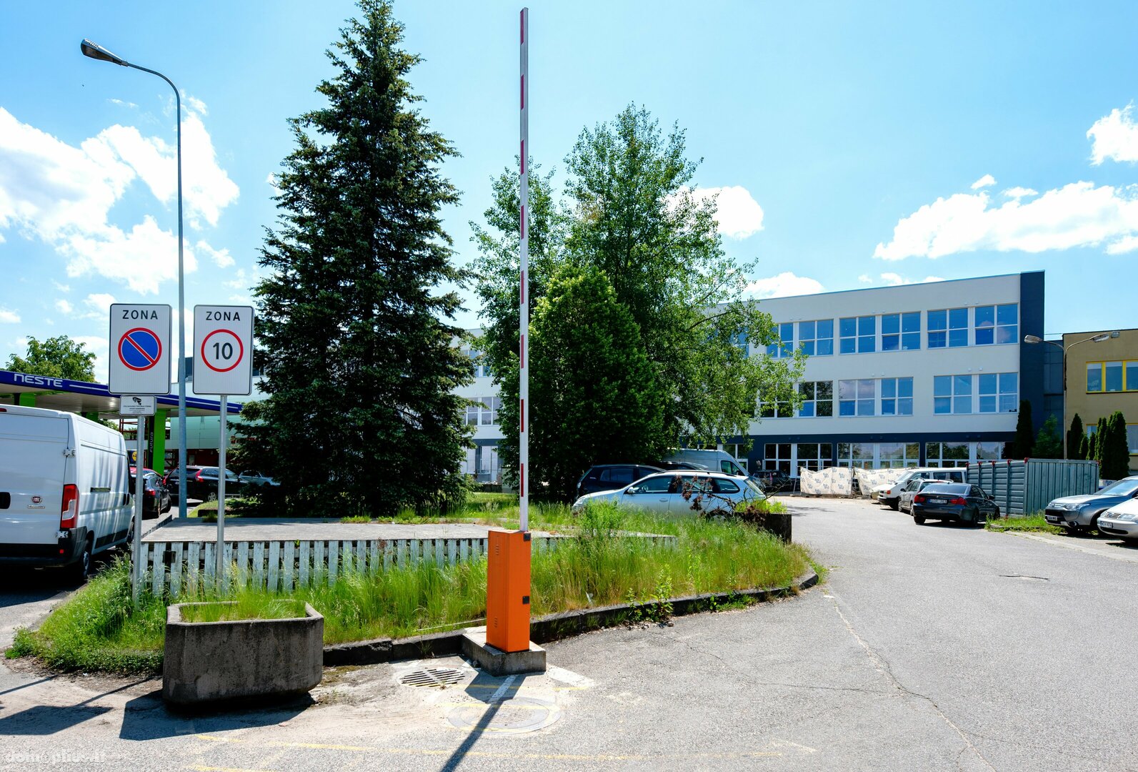 Parduodamos Kita patalpos Vilniuje, Žirmūnuose