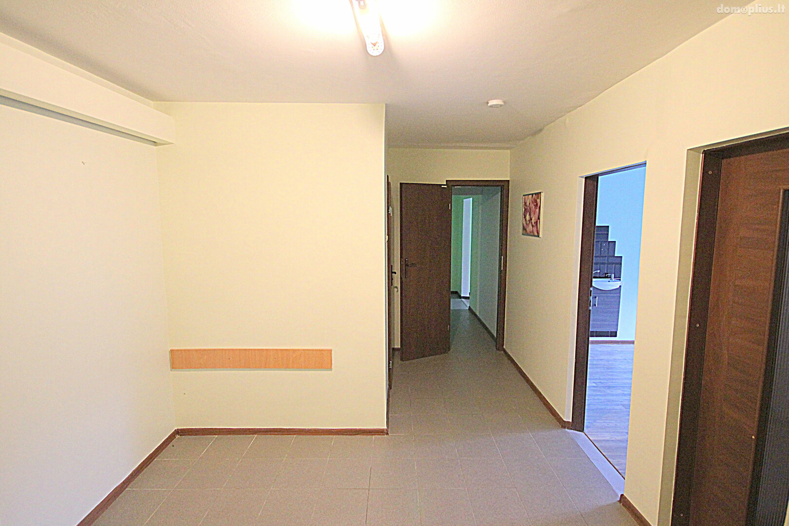 For sale Commercial/service premises Vilniuje, Lazdynuose, Architektų g.