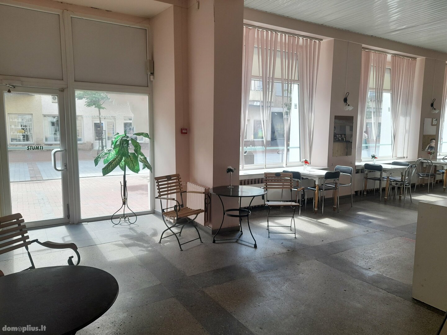 Parduodamos Maitinimo / Prekybos ir paslaugų patalpos Šiauliuose, Centre, Vilniaus g.
