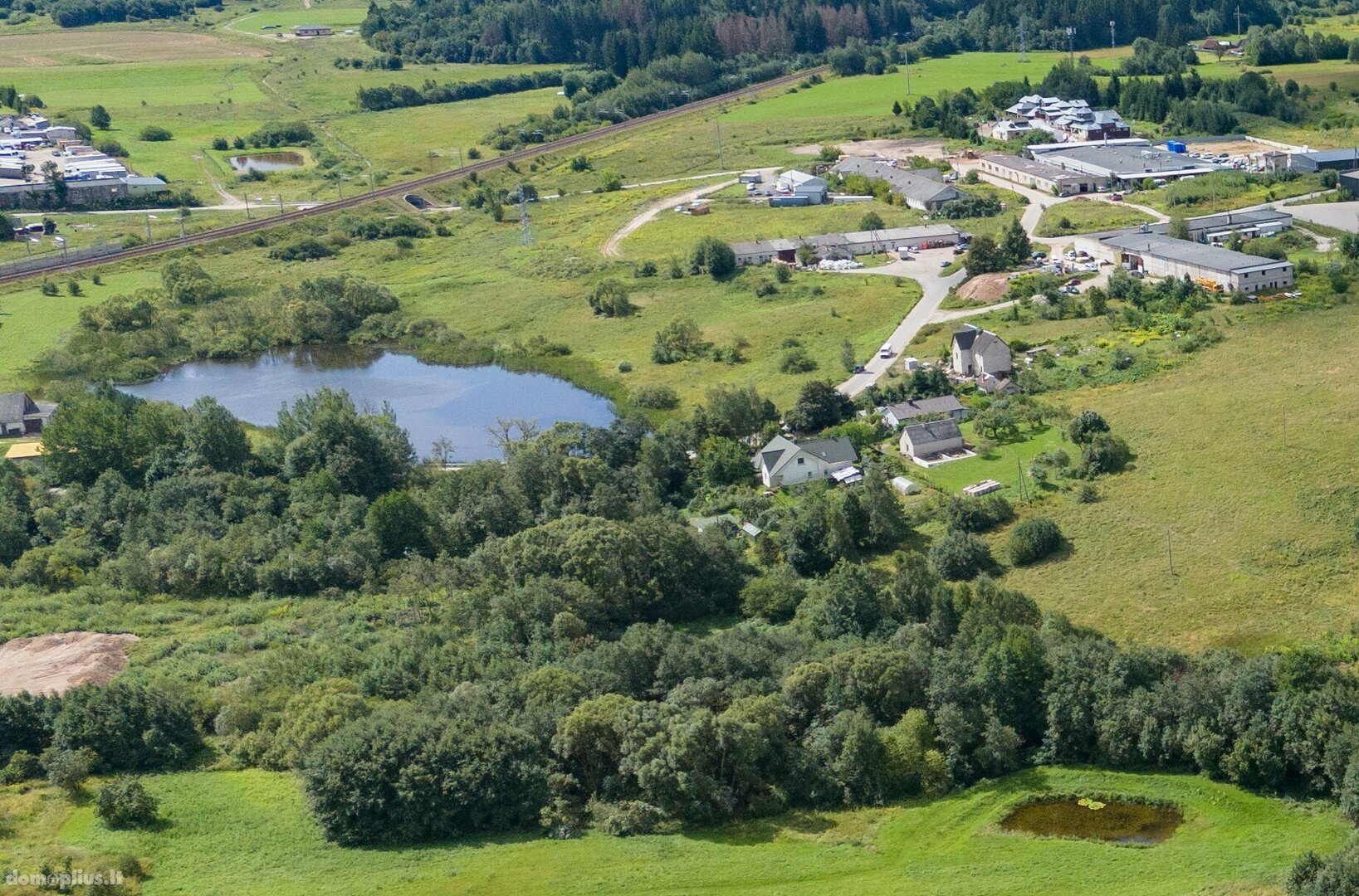 Продаётся Производственнoe и складскoe / Прочее помещения Vilniaus rajono sav., Grigaičiuose, Gegužės g.
