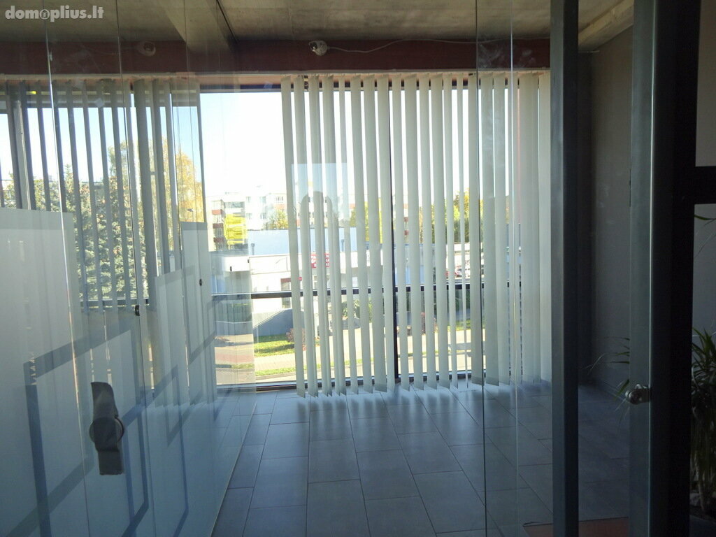 Biuro / Turizmo ir rekreacijos / Prekybos ir paslaugų Patalpų nuoma Marijampolės sav., Marijampolėje, Kauno g.