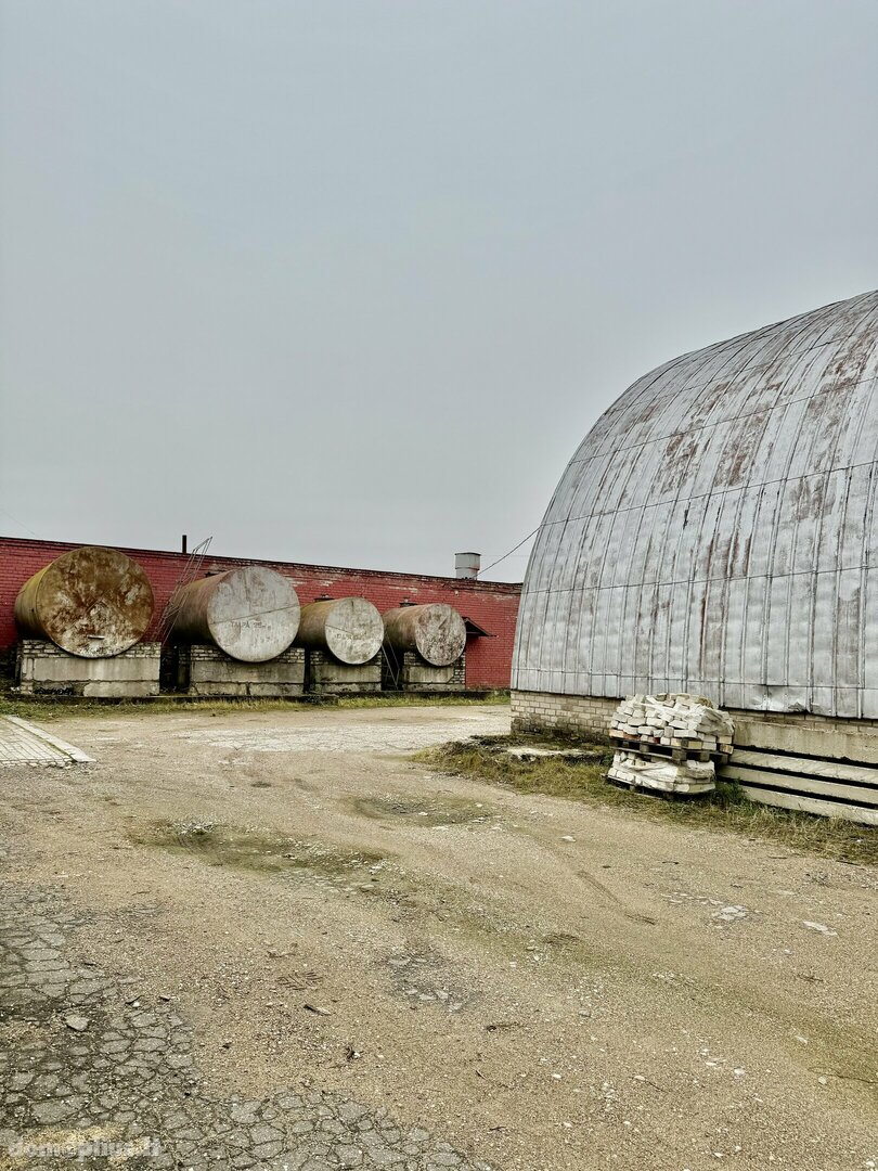 Parduodamos Sandėliavimo / Prekybos ir paslaugų patalpos Telšių rajono sav., Telšiuose, Šiaulių pl.