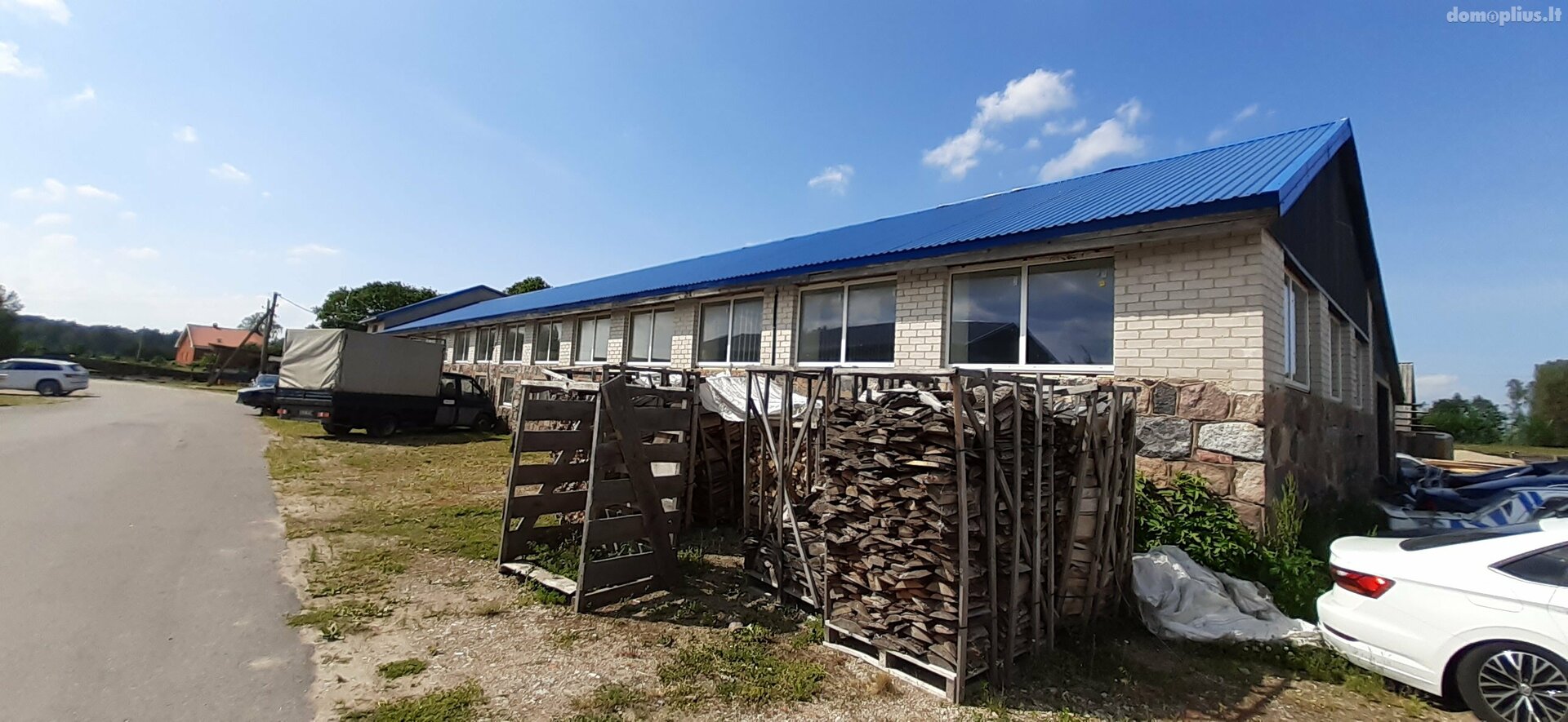 Parduodamos Sandėliavimo / Gamybos ir sandėliavimo patalpos Klaipėdos rajono sav., Grobštuose, Klaipėdos g.