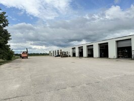 Продаётся Производственнoe и складскoe помещения Širvintų rajono sav., Medžiukuose