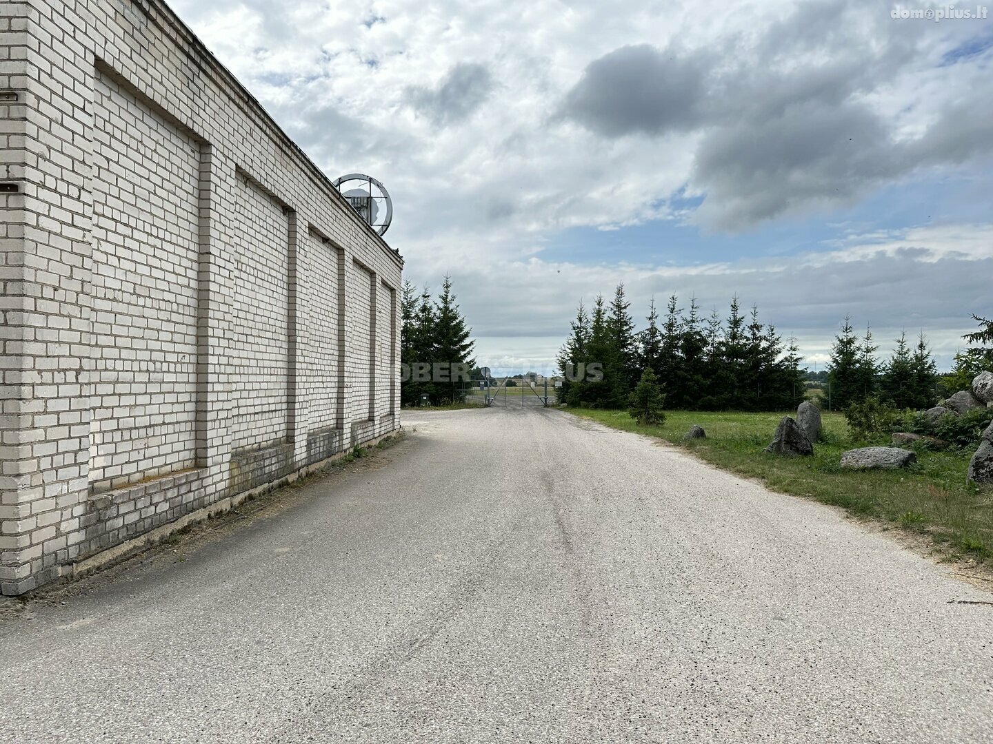 Parduodamos Gamybos ir sandėliavimo patalpos Širvintų rajono sav., Medžiukuose