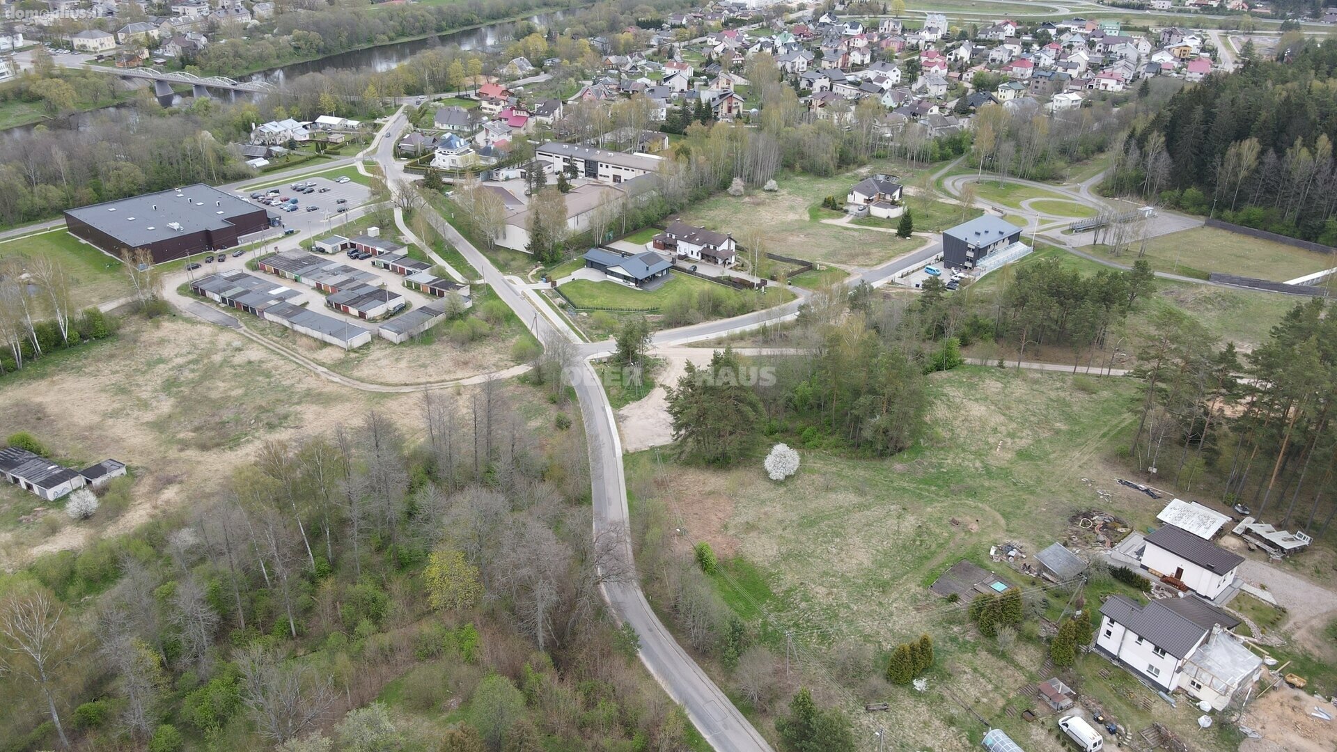 Parduodamos Gamybos ir sandėliavimo patalpos Vilniaus rajono sav., Nemenčinėje