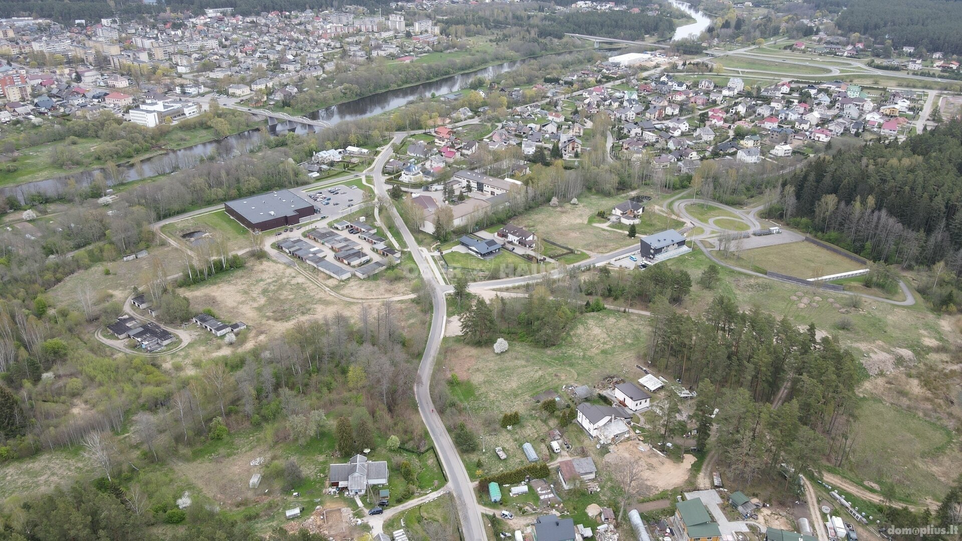 Parduodamos Gamybos ir sandėliavimo patalpos Vilniaus rajono sav., Nemenčinėje