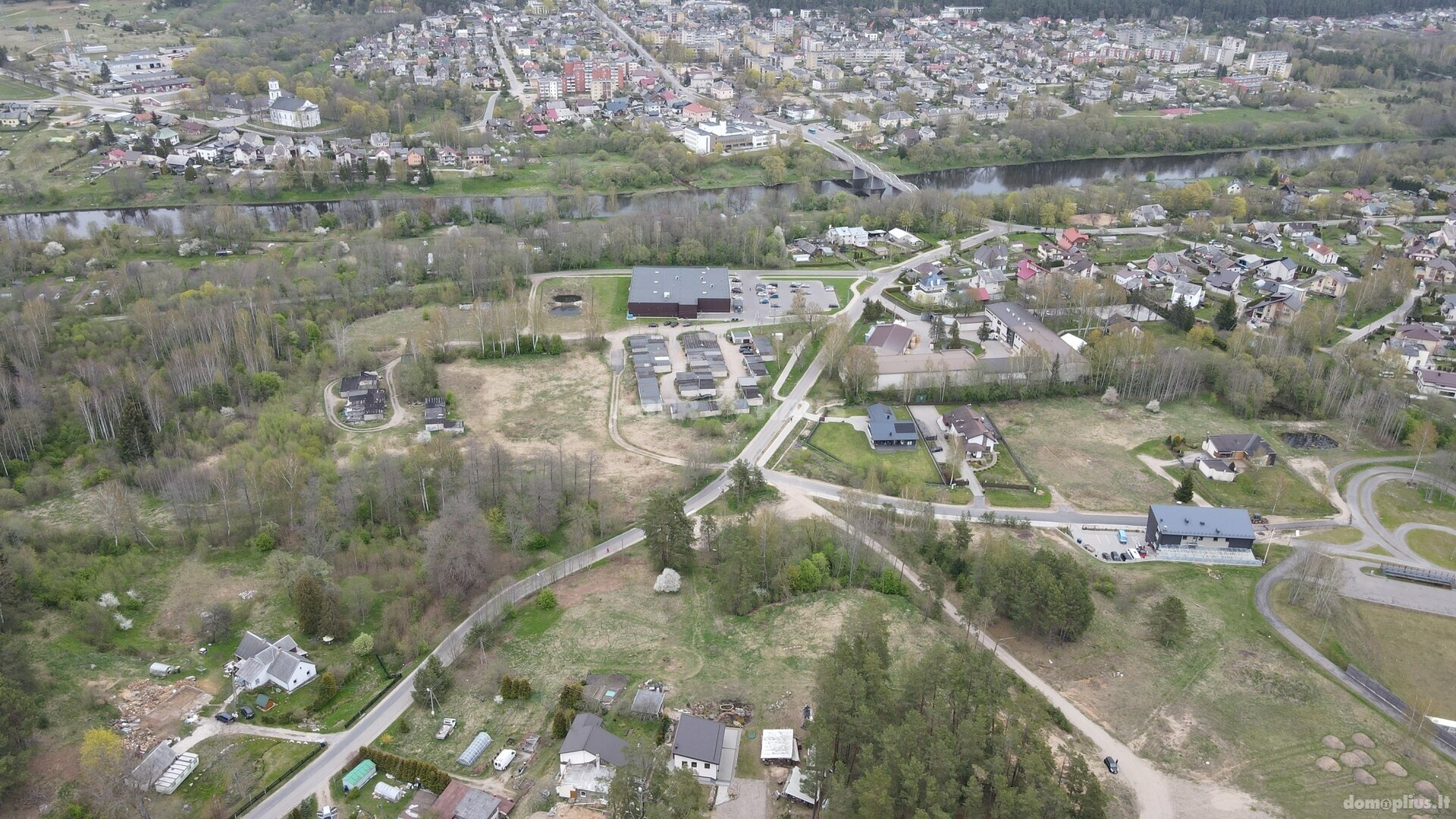 Parduodamos Gamybos ir sandėliavimo patalpos Vilniaus rajono sav., Nemenčinėje