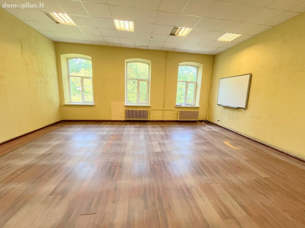 Biuro / Kita Patalpų nuoma Vilniuje, Senamiestyje, Pamėnkalnio g.