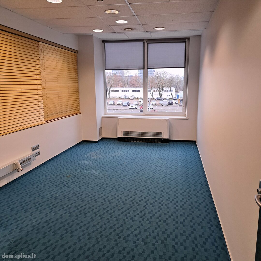 Office / Commercial/service / Other Premises for rent Vilniuje, Žirmūnuose, Žirmūnų g.