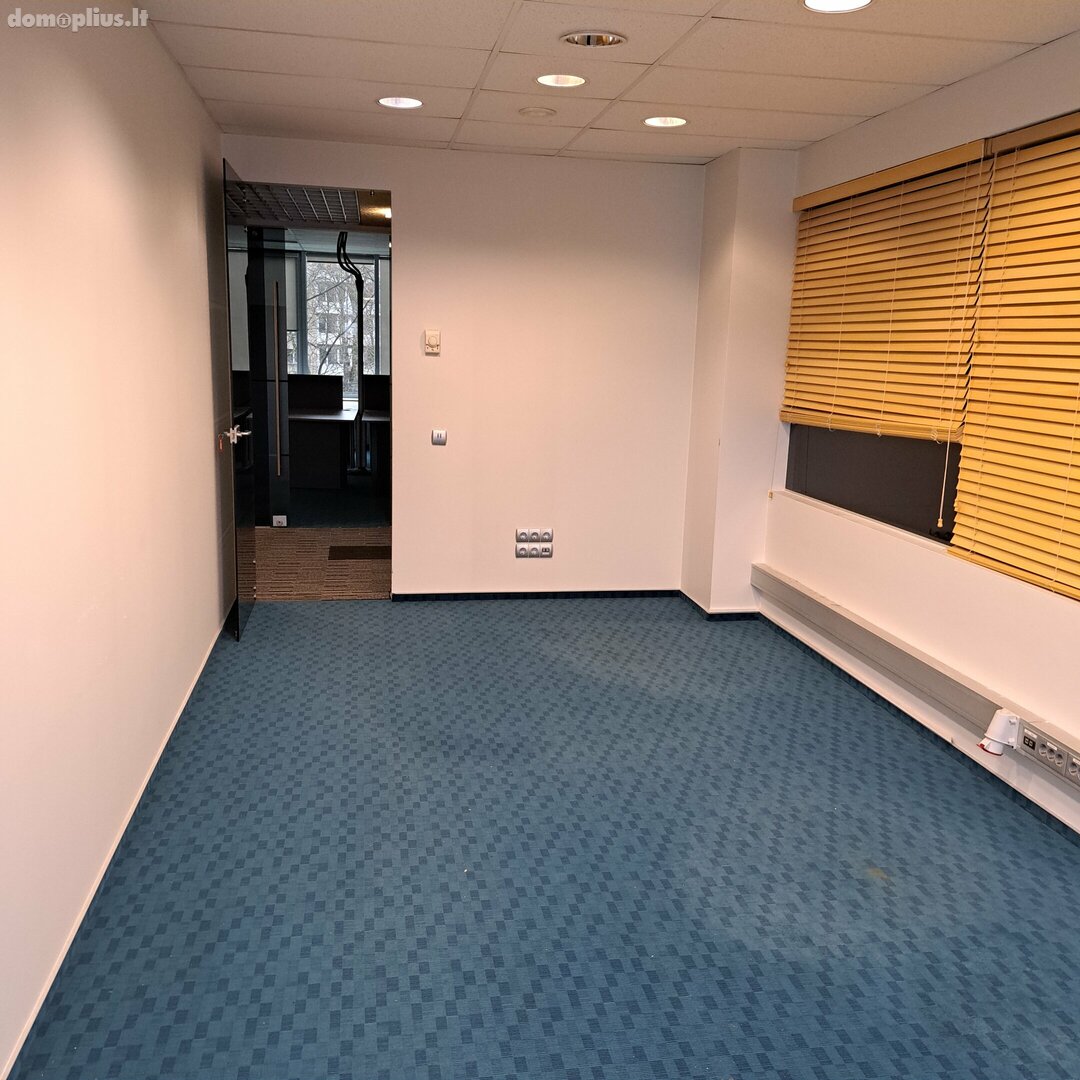 Office / Commercial/service / Other Premises for rent Vilniuje, Žirmūnuose, Žirmūnų g.