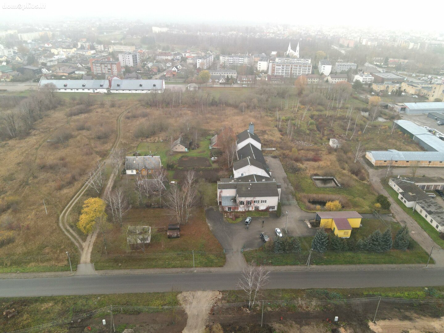 Parduodamos Sandėliavimo / Prekybos ir paslaugų / Gamybos ir sandėliavimo patalpos Pakruojo rajono sav., Pakruojyje, Pramonės g.