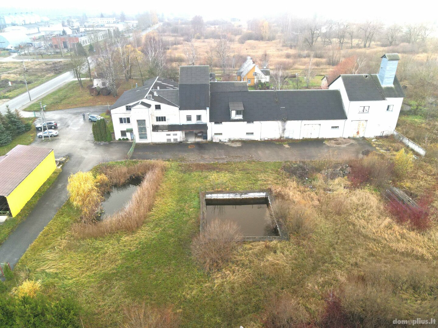 Parduodamos Sandėliavimo / Prekybos ir paslaugų / Gamybos ir sandėliavimo patalpos Pakruojo rajono sav., Pakruojyje, Pramonės g.