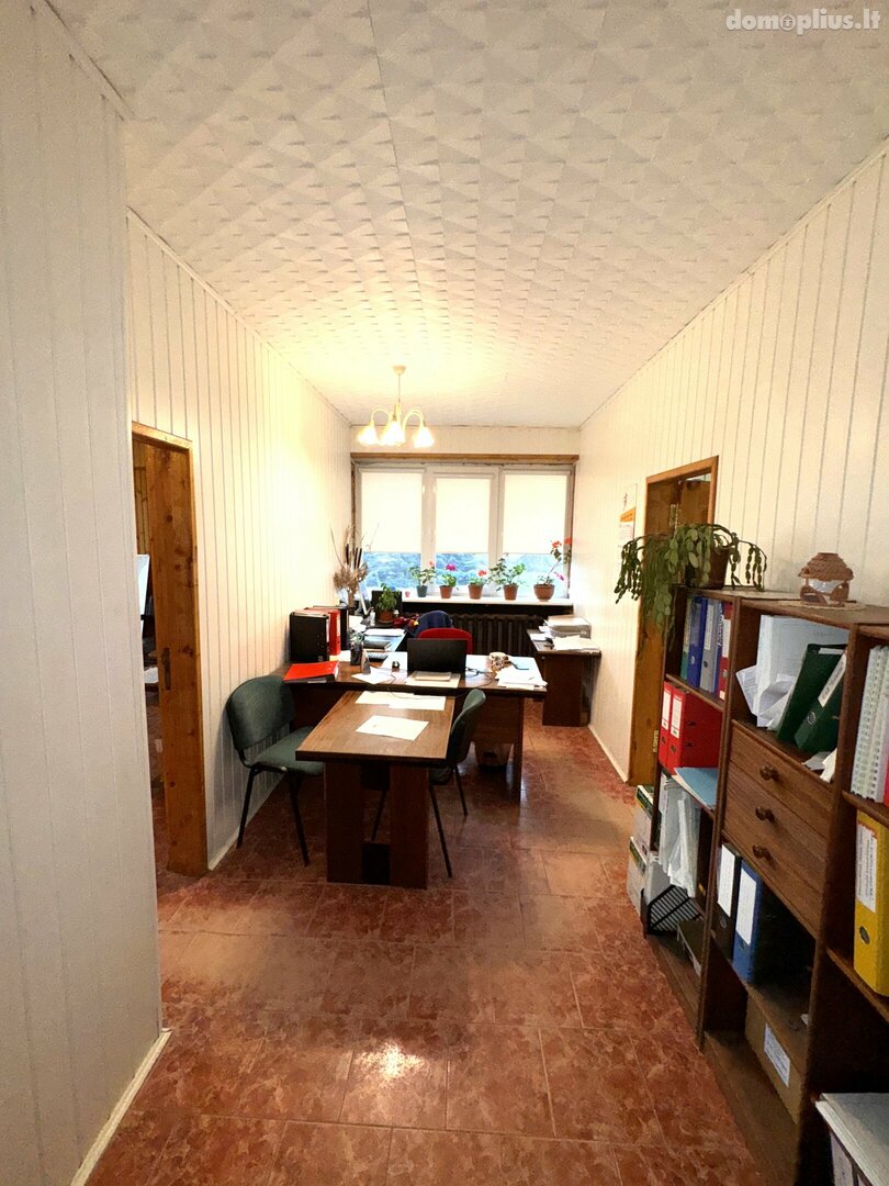 Parduodamos Sandėliavimo / Prekybos ir paslaugų / Gamybos ir sandėliavimo patalpos Pakruojo rajono sav., Pakruojyje, Pramonės g.