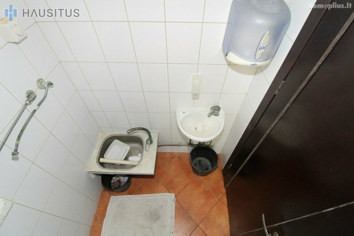 Продаётся Для бюро / Торговое/сервисное / Питания помещения Panevėžio rajono sav., Krekenavoje, Birutės a.