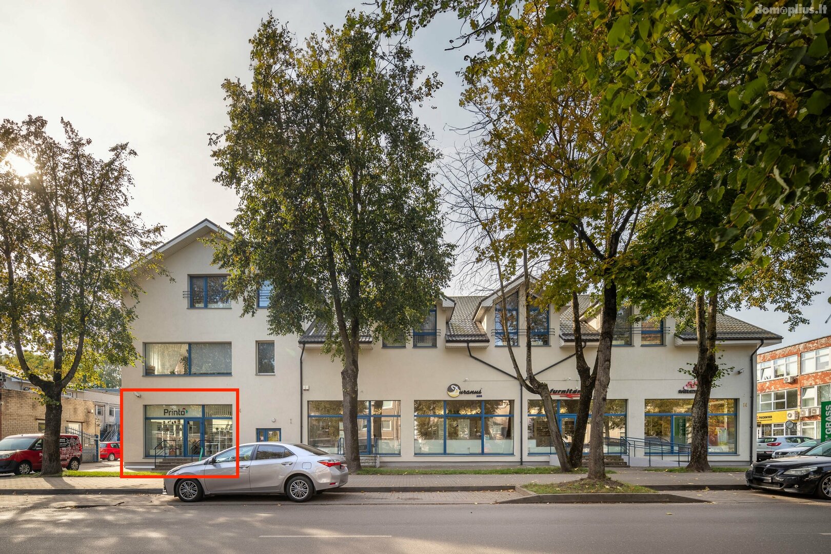 Parduodamos Biuro / Prekybos ir paslaugų patalpos Klaipėdoje, Vėtrungėje, Birutės g.
