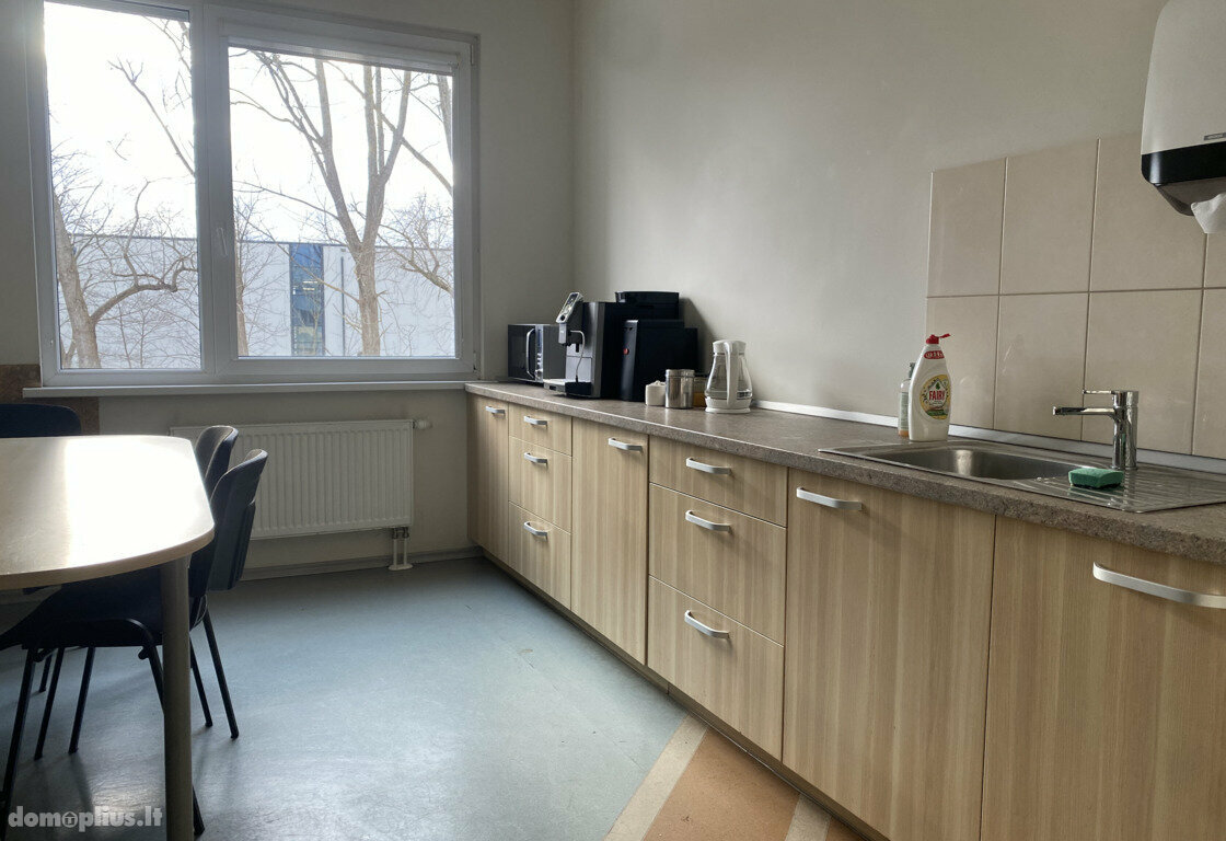 Biuro / Gamybos ir sandėliavimo / Sandėliavimo Patalpų nuoma Klaipėdoje, Mokyklos, Tilžės g.