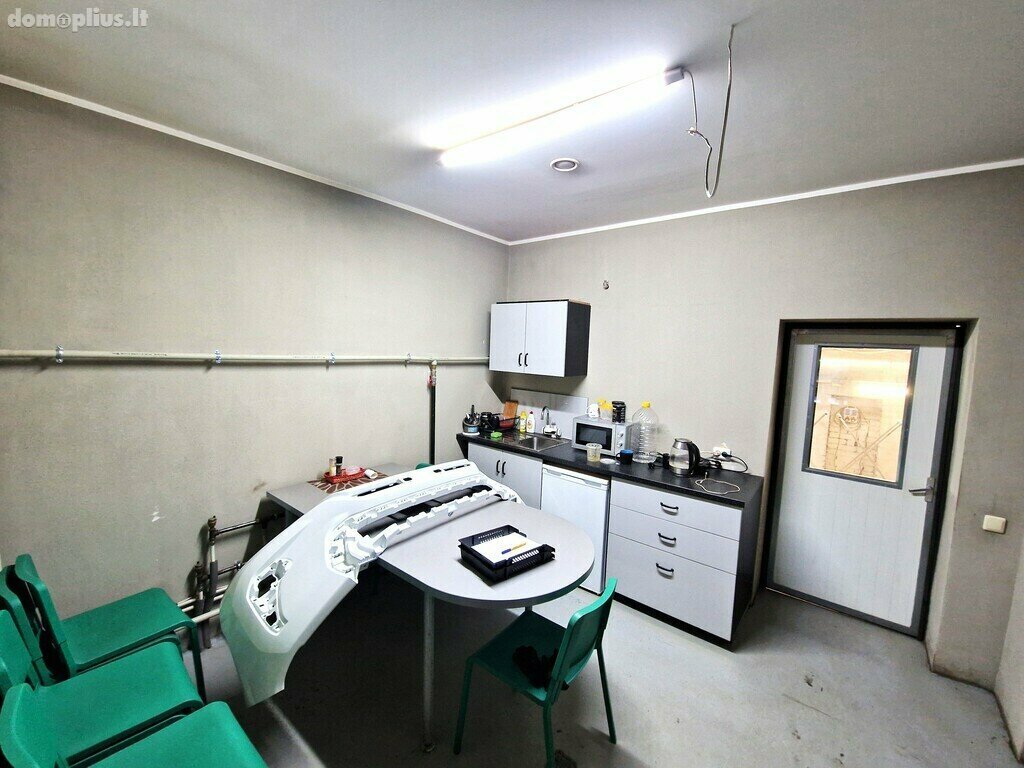 Parduodamos Gamybos ir sandėliavimo / Sandėliavimo patalpos Utenos rajono sav., Utenoje, Molėtų g.