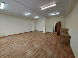 Office / Other Premises for rent Vilniuje, Žirmūnuose, Pulko g.